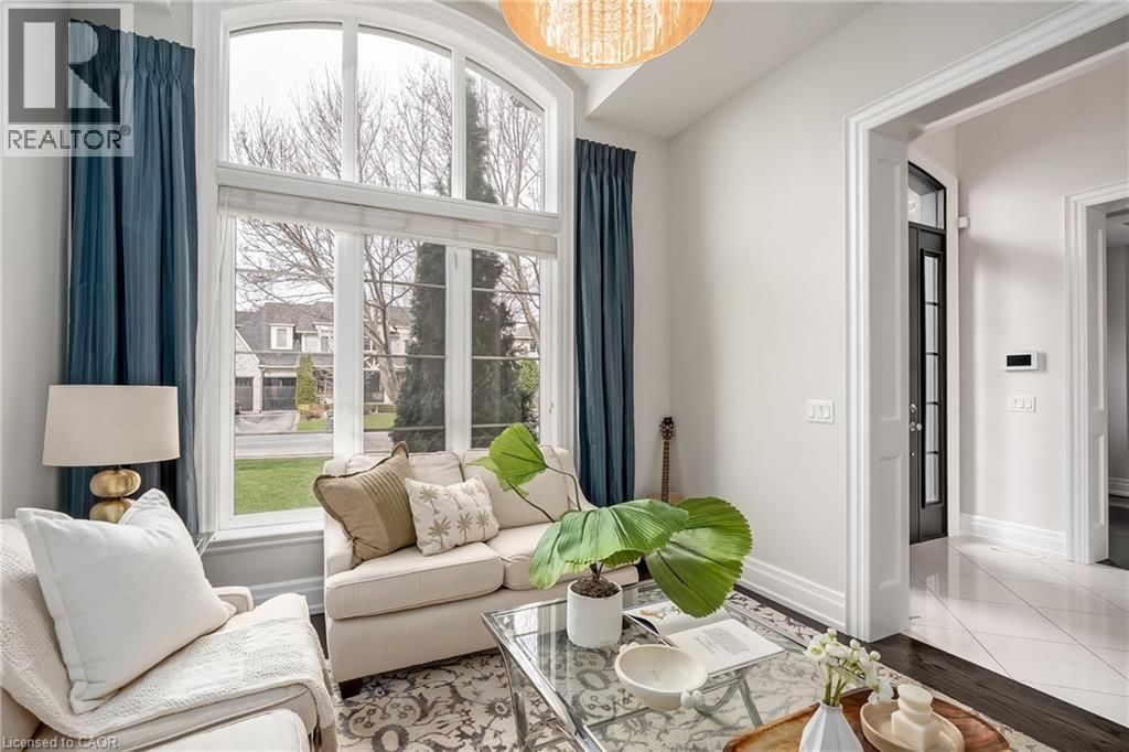 594 MAPLEHURST AVENUE Image 9