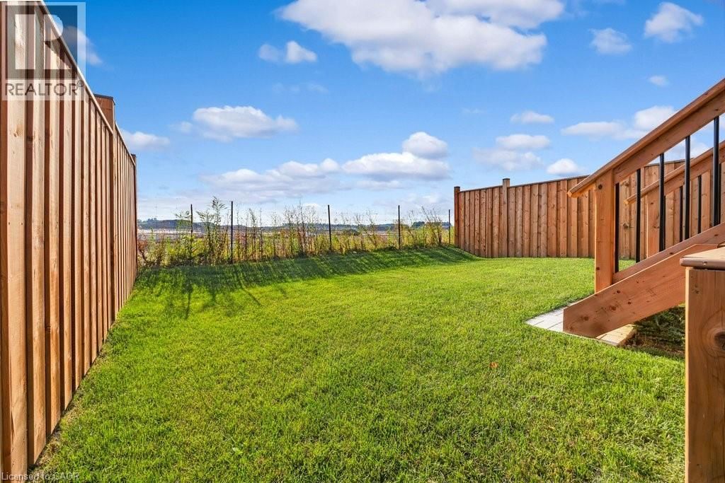 124 FORESTWALK STREET Image 24