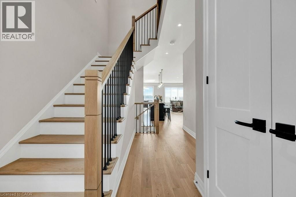 124 FORESTWALK STREET Image 5