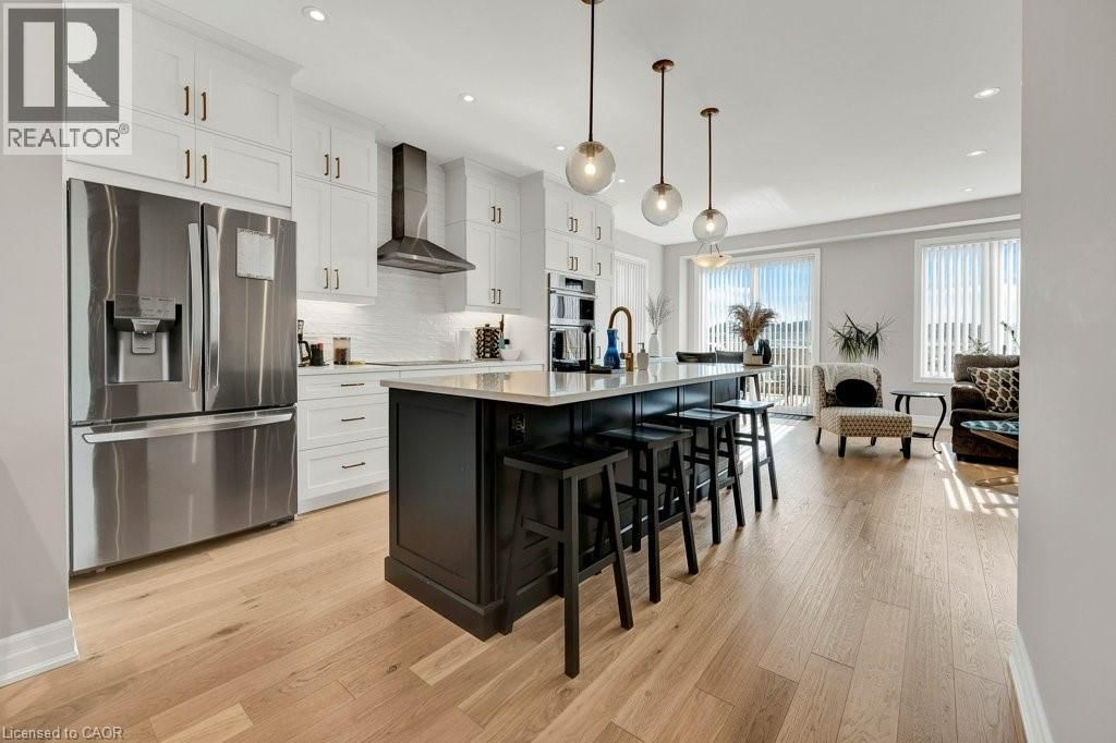 124 FORESTWALK STREET Image 6