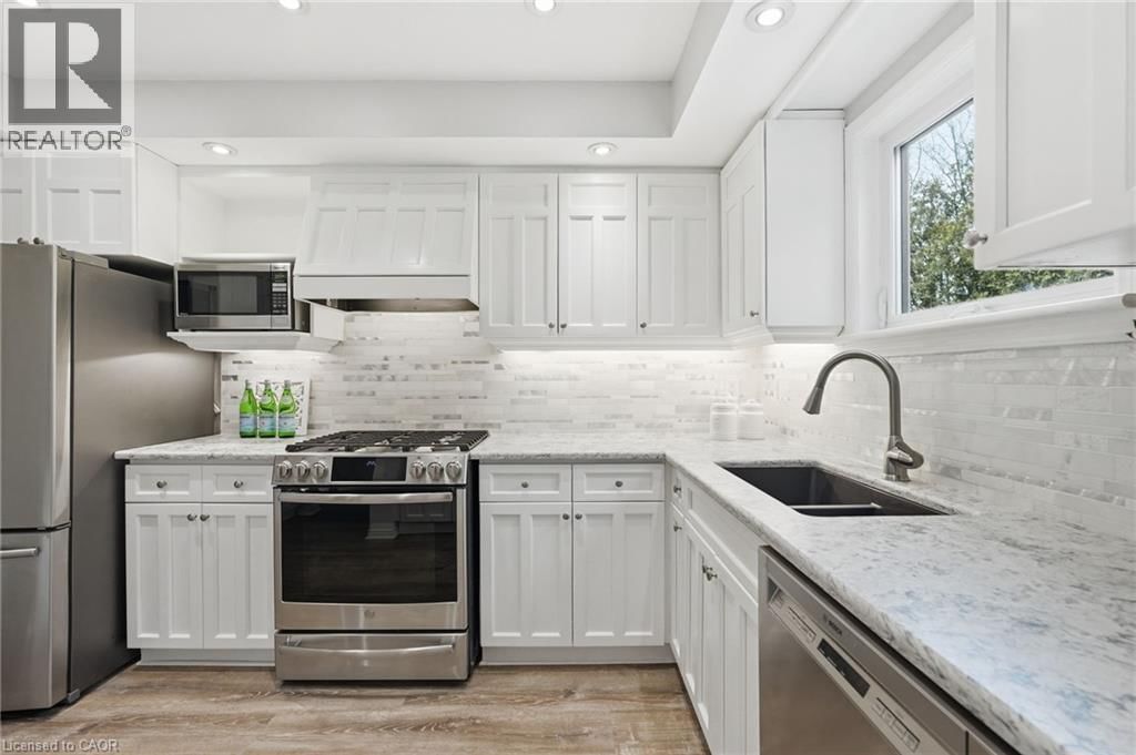 2493 NEWPORT STREET Image 16