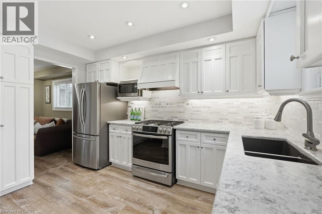 2493 NEWPORT STREET Image 18