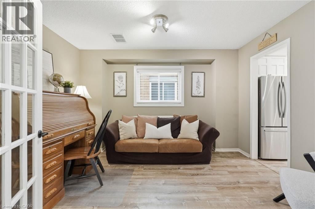 2493 NEWPORT STREET Image 20