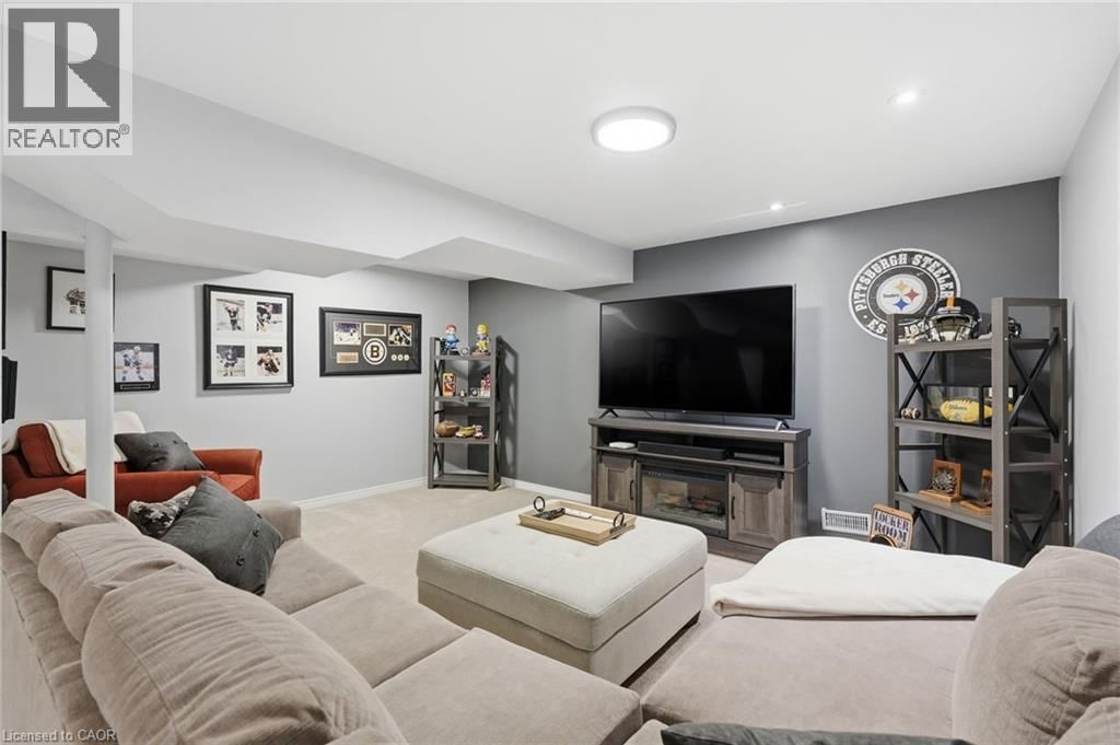 2493 NEWPORT STREET Image 40