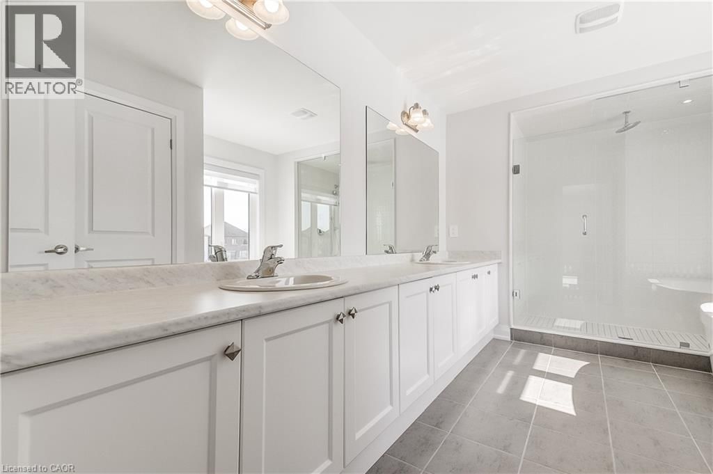 35 WALTERS STREET Image 40