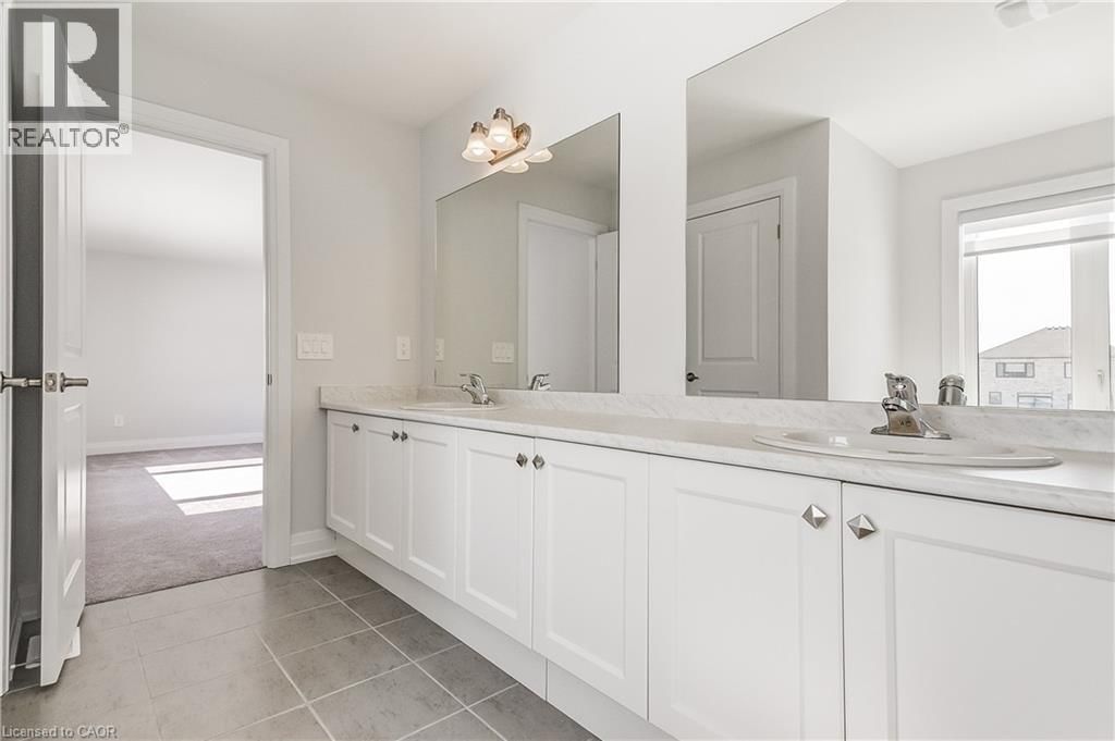 35 WALTERS STREET Image 41