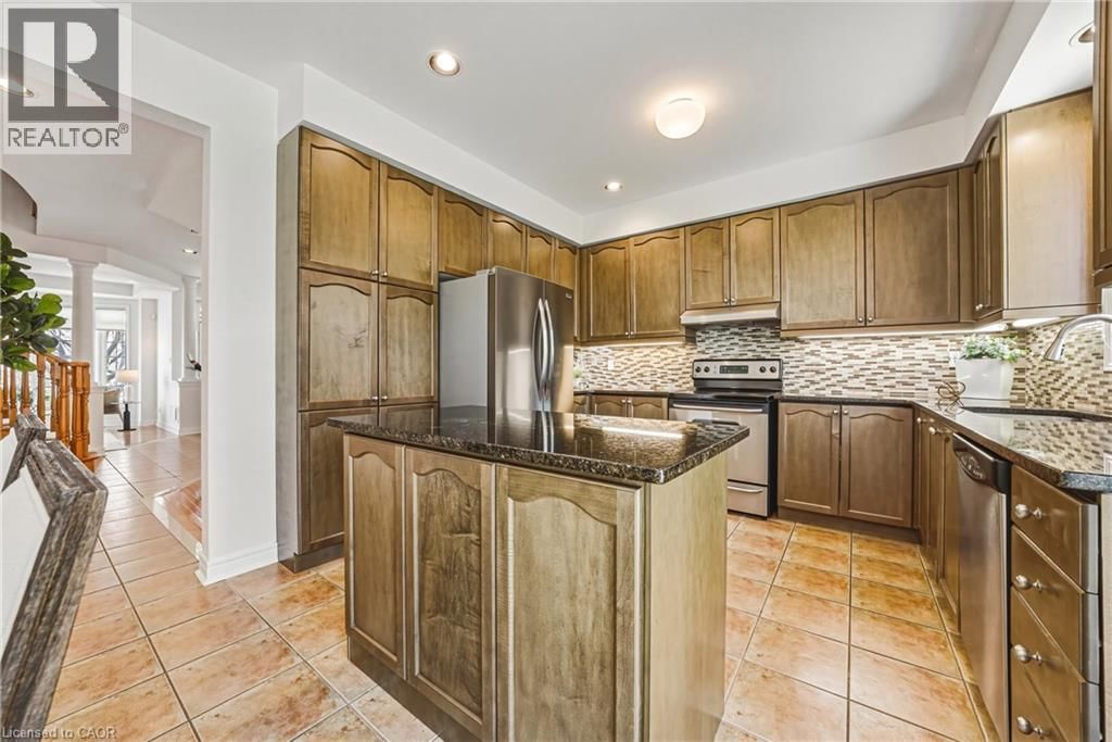 125 CREEK PATH AVENUE Image 12