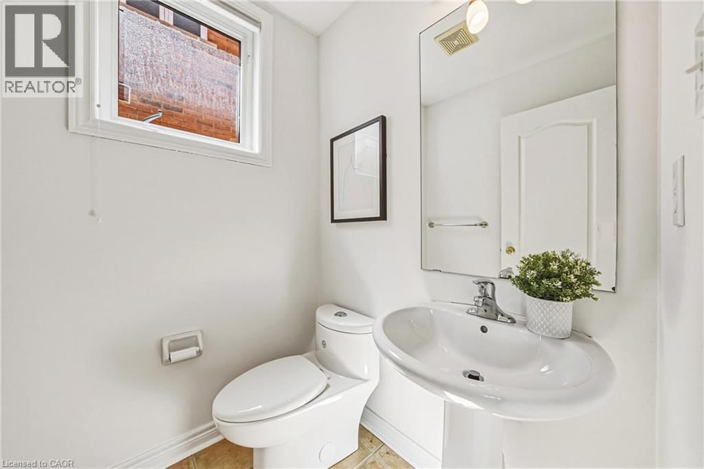 125 CREEK PATH AVENUE Image 15