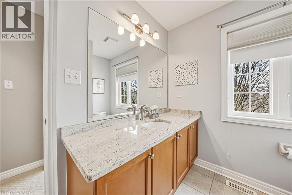 125 CREEK PATH AVENUE Image 31