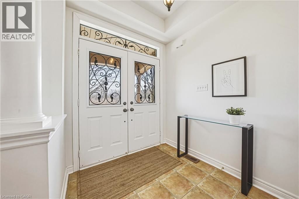 125 CREEK PATH AVENUE Image 4