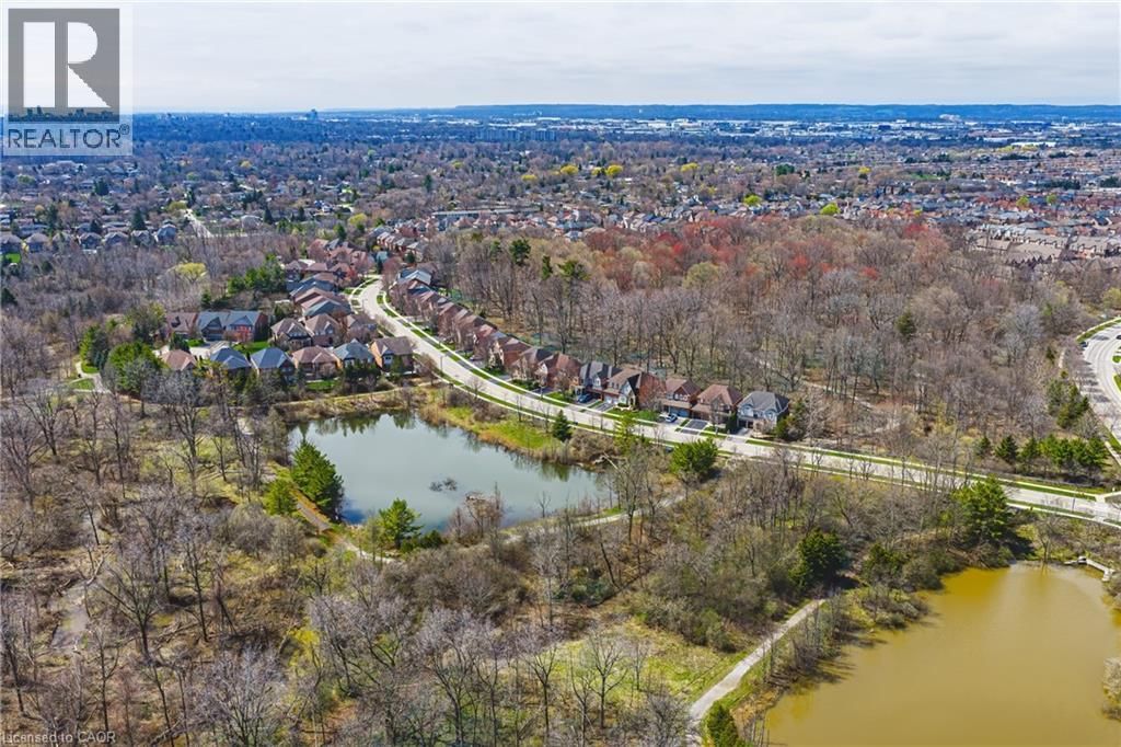 125 CREEK PATH AVENUE Image 45