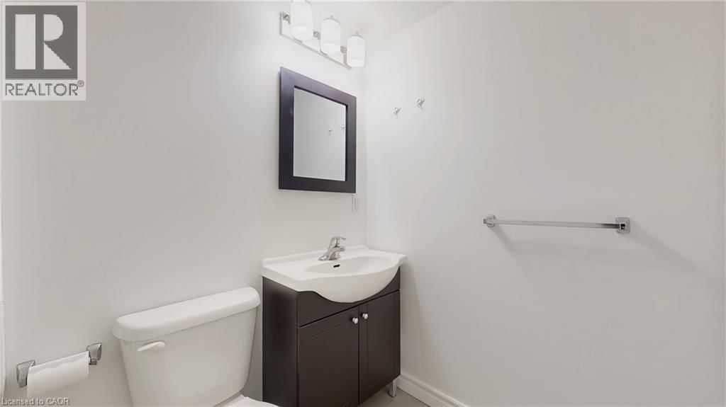 8802 - 158 KING STREET NORTH Image 20