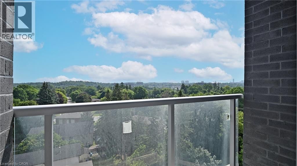 8802 - 158 KING STREET NORTH Image 24