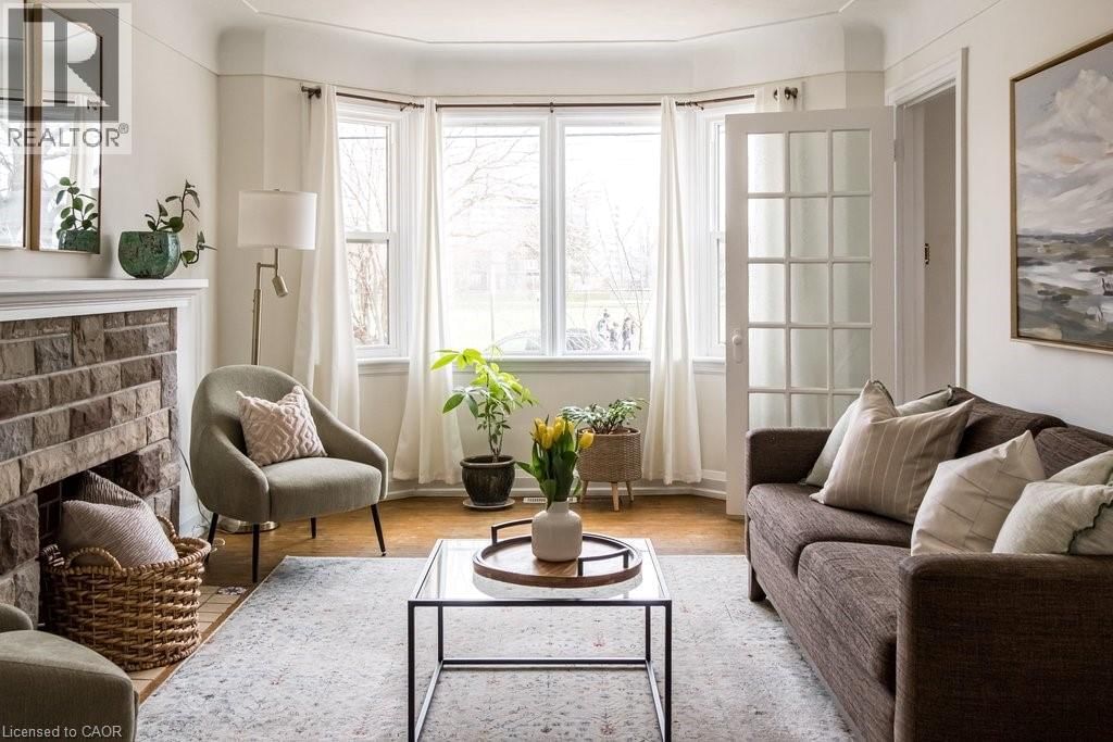 48 LONGWOOD ROAD SOUTH Image 10