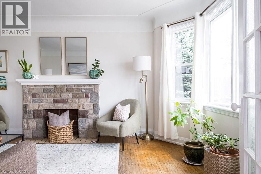 48 LONGWOOD ROAD SOUTH Image 11