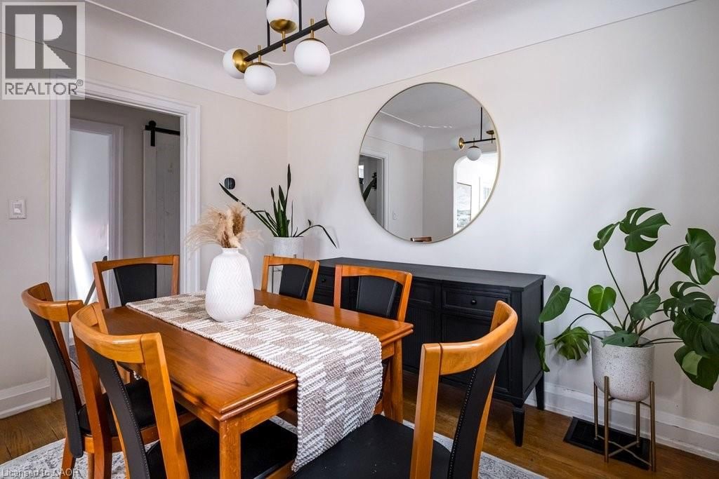 48 LONGWOOD ROAD SOUTH Image 17