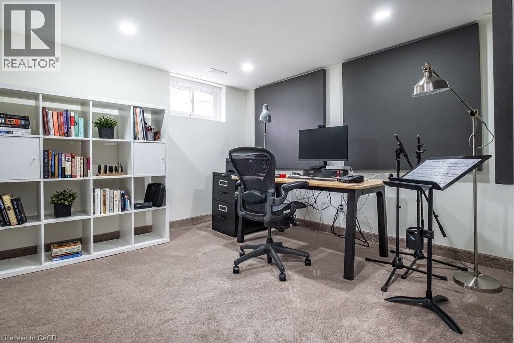 48 LONGWOOD ROAD SOUTH Image 28