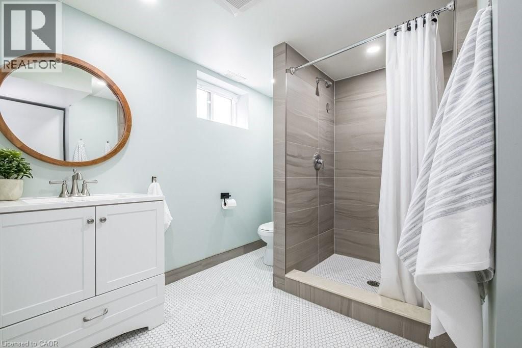 48 LONGWOOD ROAD SOUTH Image 29