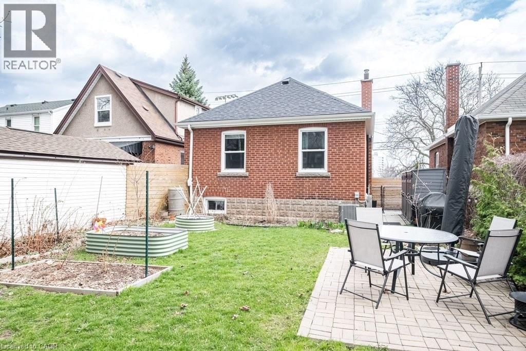 48 LONGWOOD ROAD SOUTH Image 31