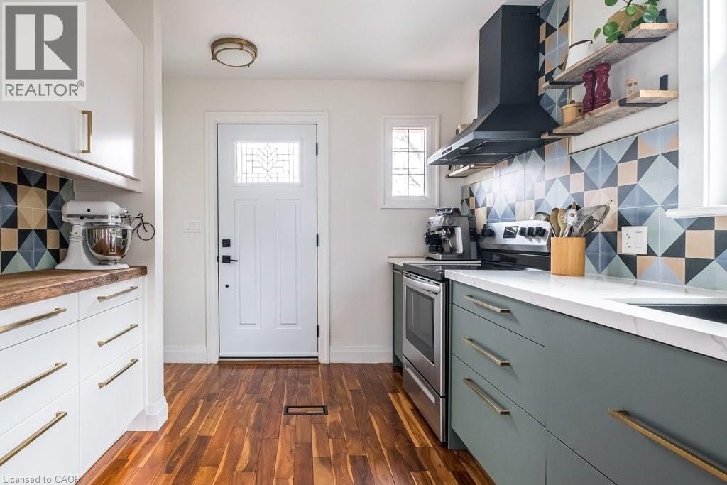 48 LONGWOOD ROAD SOUTH Image 6