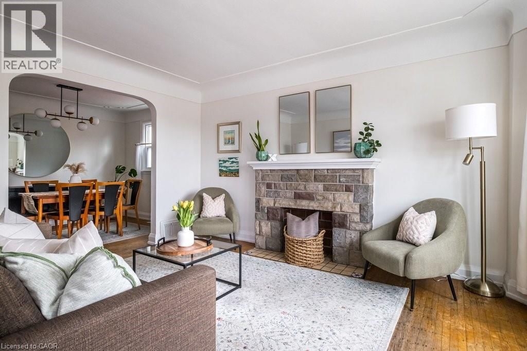 48 LONGWOOD ROAD SOUTH Image 9