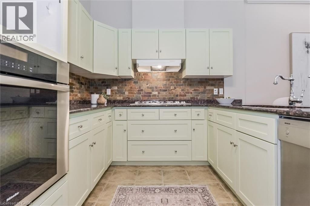 104 - 478 ST ANDREW STREET EAST Image 11