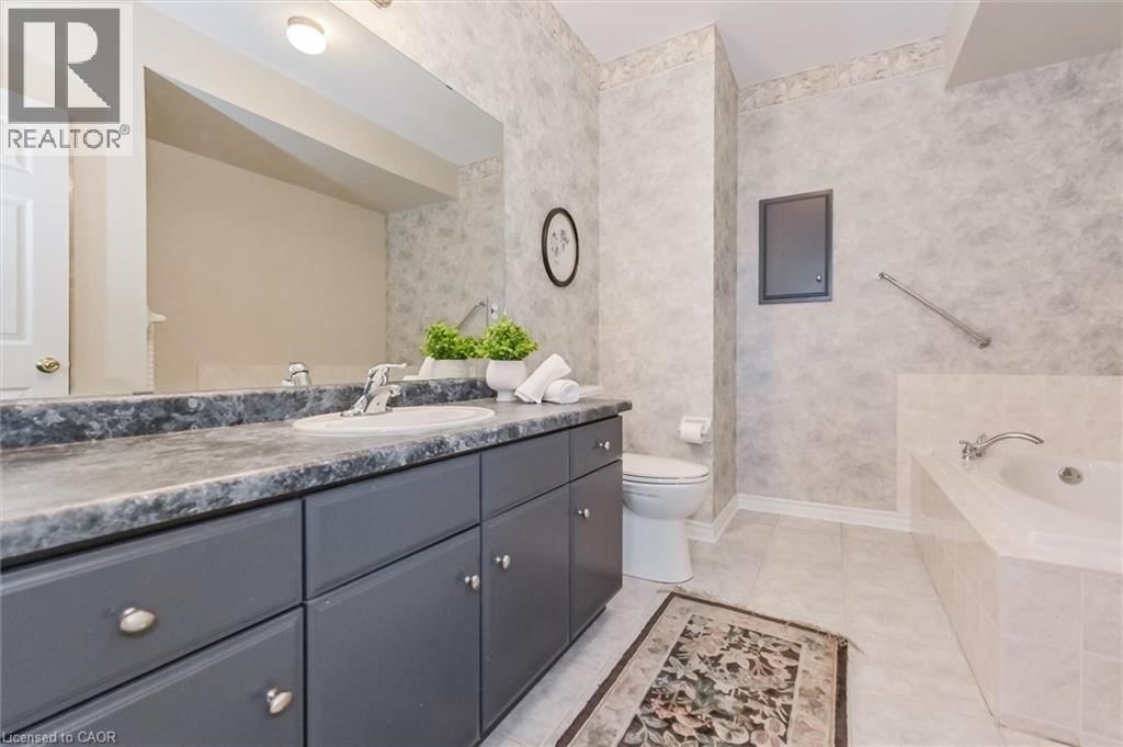 104 - 478 ST ANDREW STREET EAST Image 30