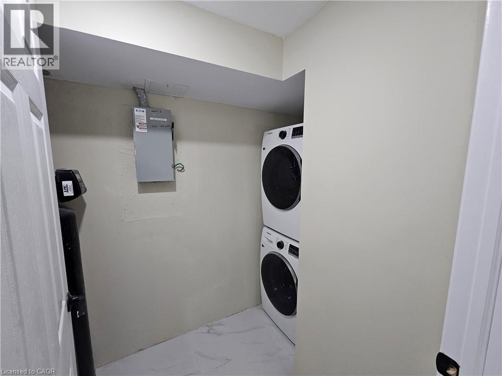 3 - 102 CALMCREST DRIVE Image 6