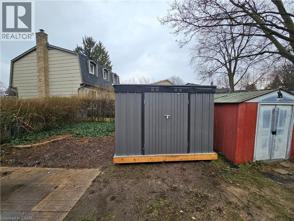 3 - 102 CALMCREST DRIVE Image 9