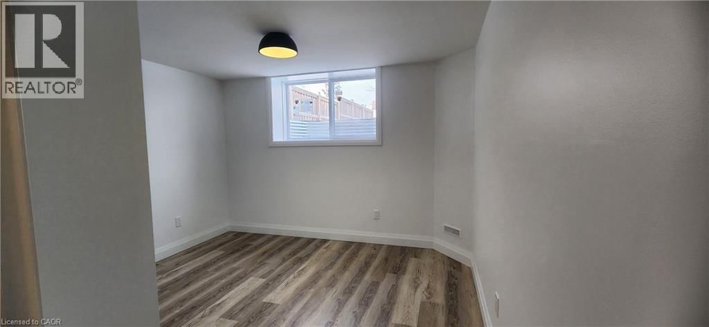 LOWER - 90 WEDGEWOOD DRIVE Image 8