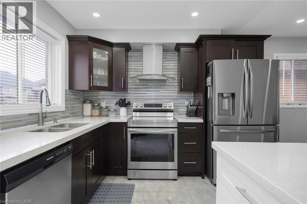 114 ROYAL ORCHARD DRIVE Image 13