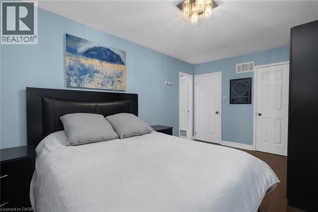 114 ROYAL ORCHARD DRIVE Image 18