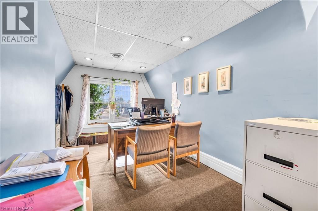 414 MAIN STREET EAST Image 11