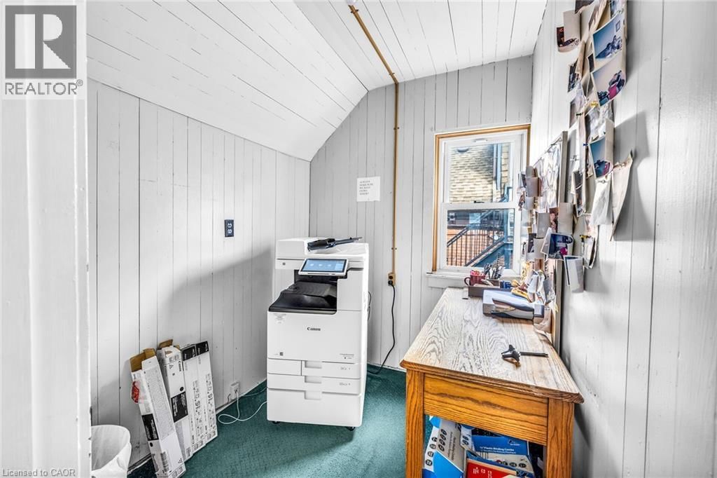 414 MAIN STREET EAST Image 18