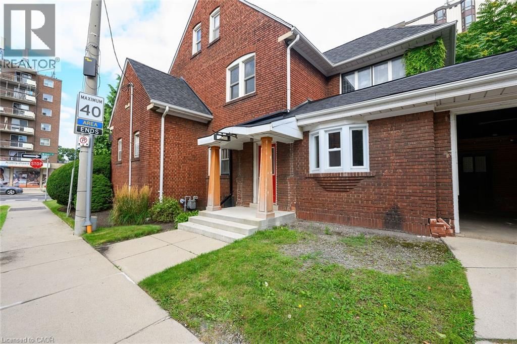 414 MAIN STREET EAST Image 28