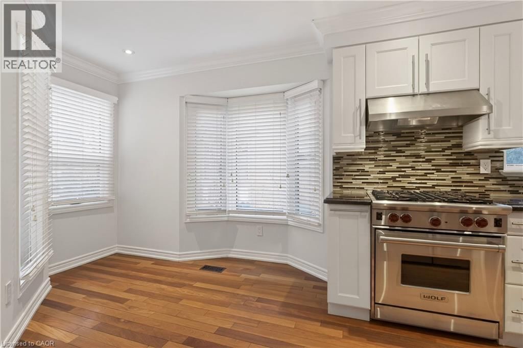 11 - 2065 SIXTH LINE Image 21