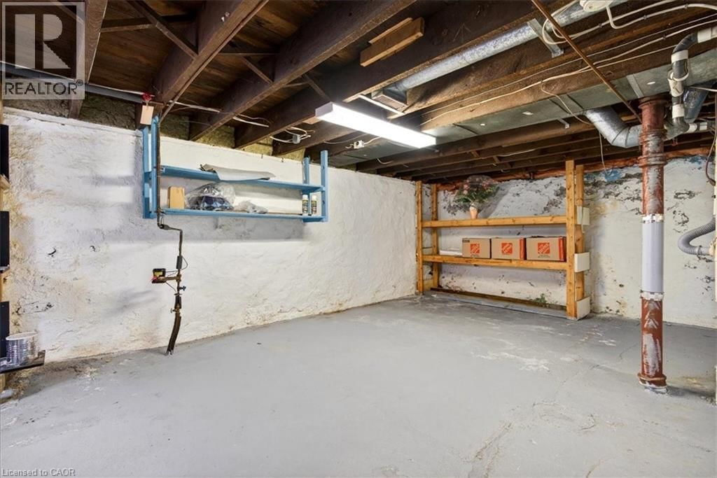 139 QUEEN STREET SOUTH Image 26