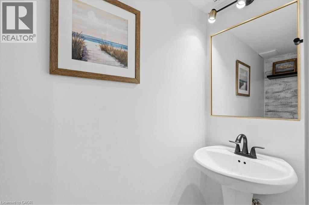 105 - 620 FERGUSON DRIVE Image 11