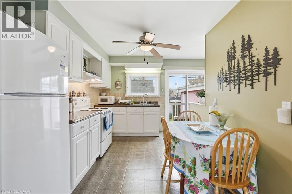 54 BINGHAM ROAD Image 12