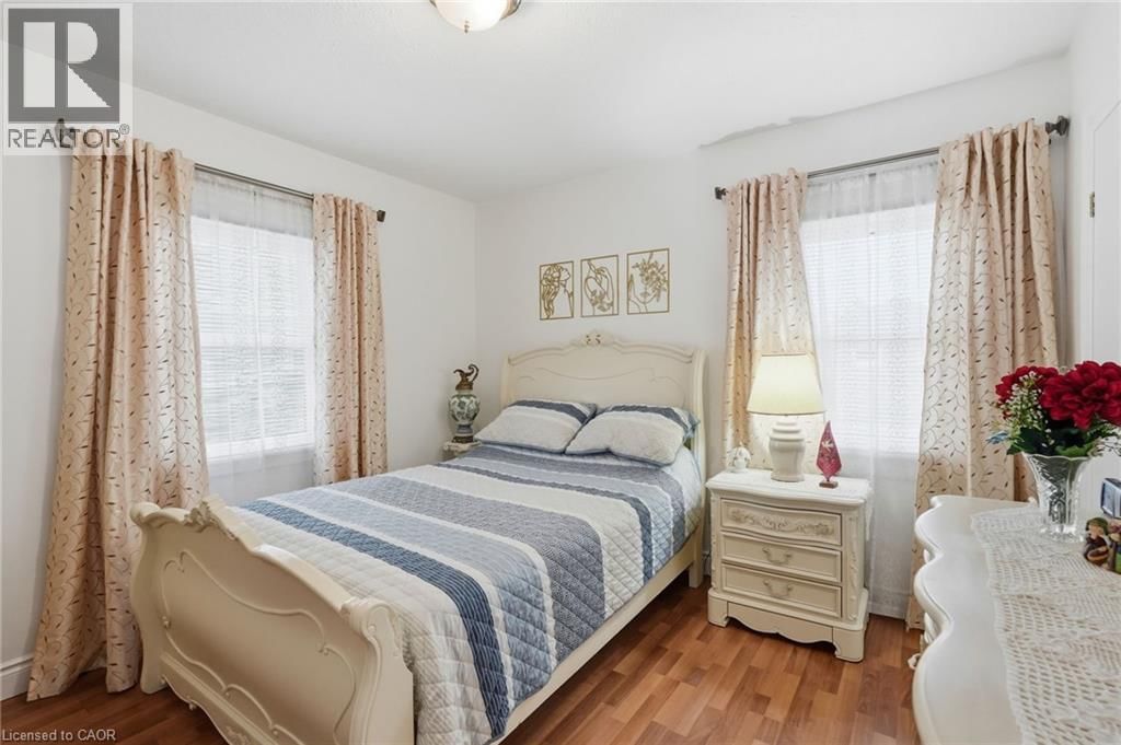 54 BINGHAM ROAD Image 20