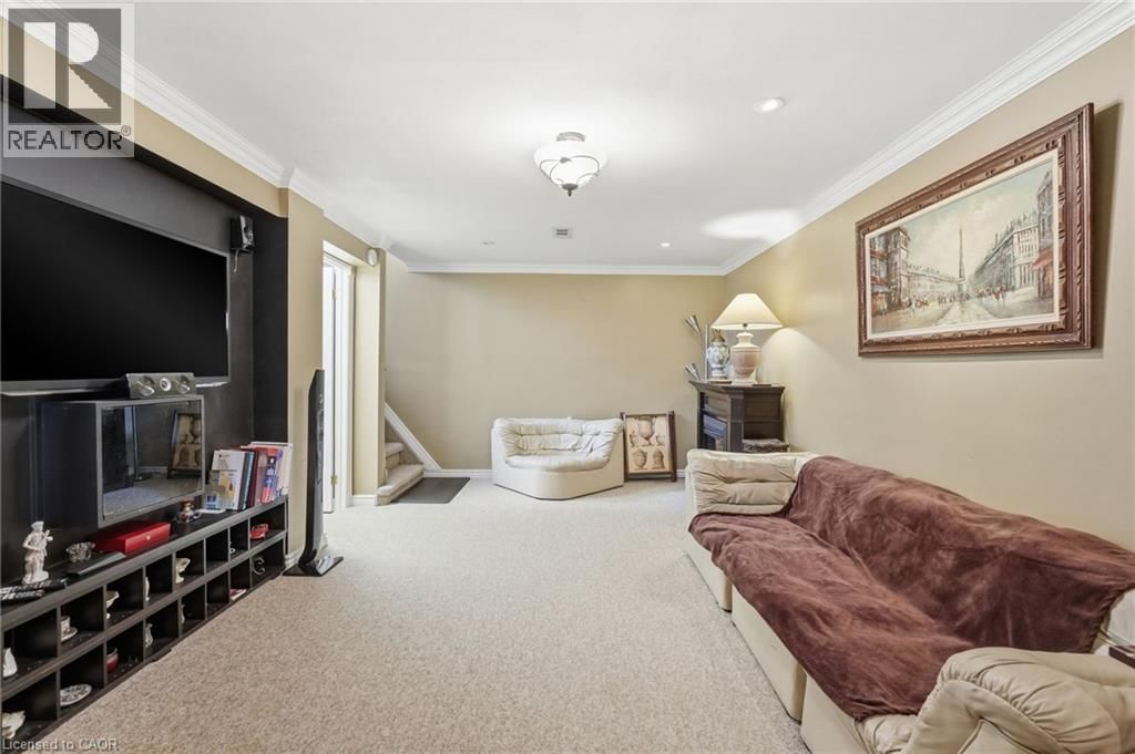 54 BINGHAM ROAD Image 31