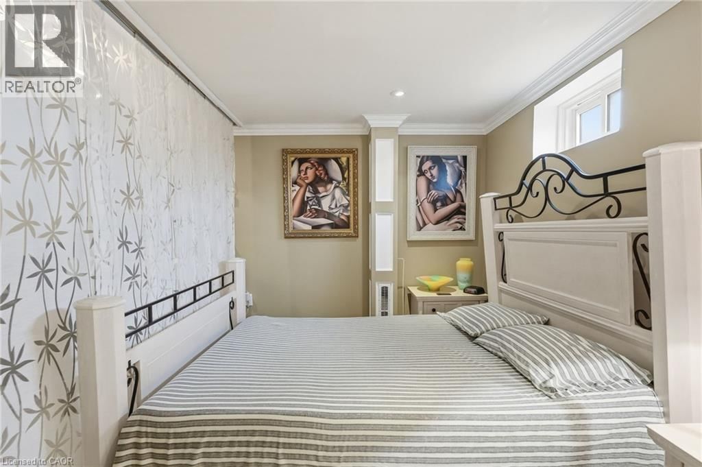 54 BINGHAM ROAD Image 37