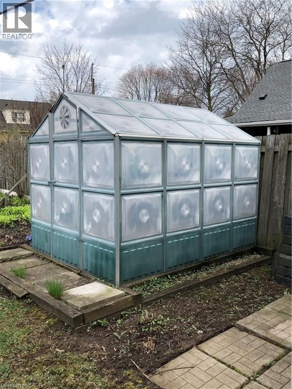 54 BINGHAM ROAD Image 49