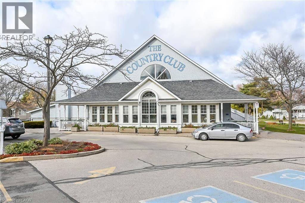 232 SILVERBIRCH BOULEVARD Image 36