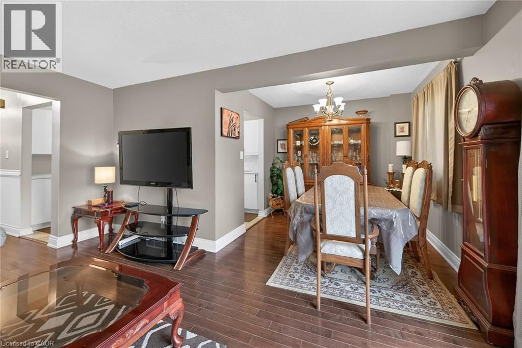 16A - 1460 GARTH STREET Image 14