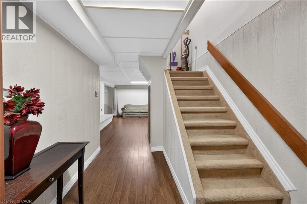 16A - 1460 GARTH STREET Image 33