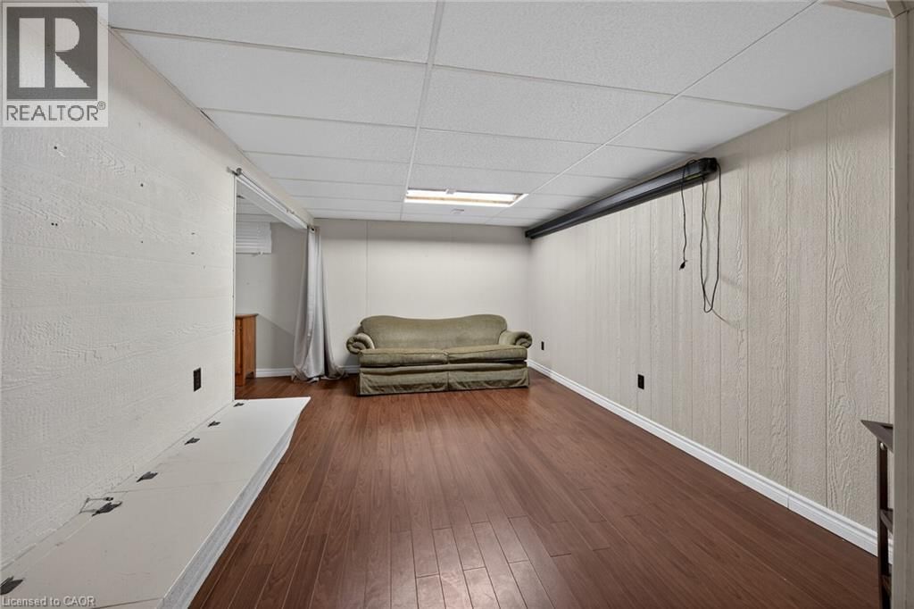 16A - 1460 GARTH STREET Image 35