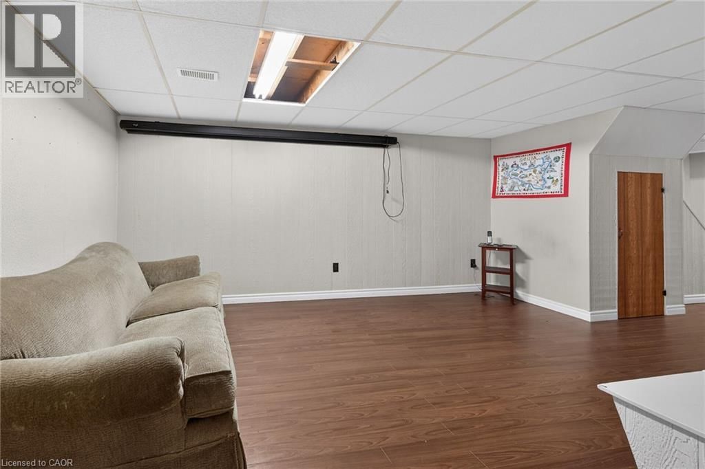 16A - 1460 GARTH STREET Image 38