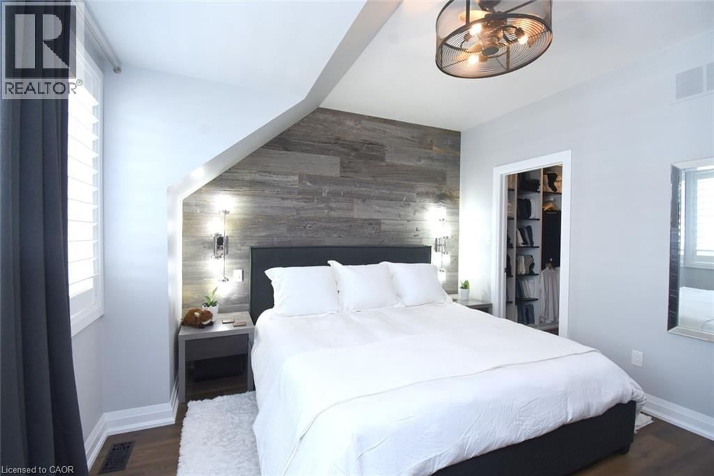 2 - 2362 NEW STREET Image 21