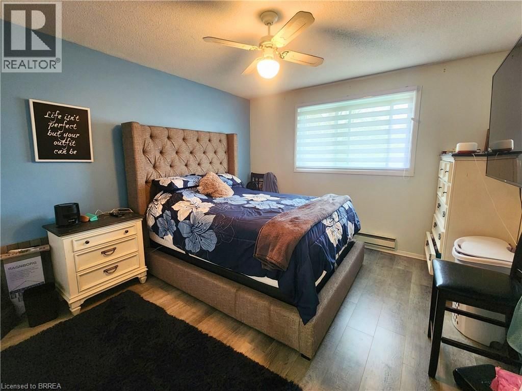 3 - 85 LYNDHURST STREET Image 10